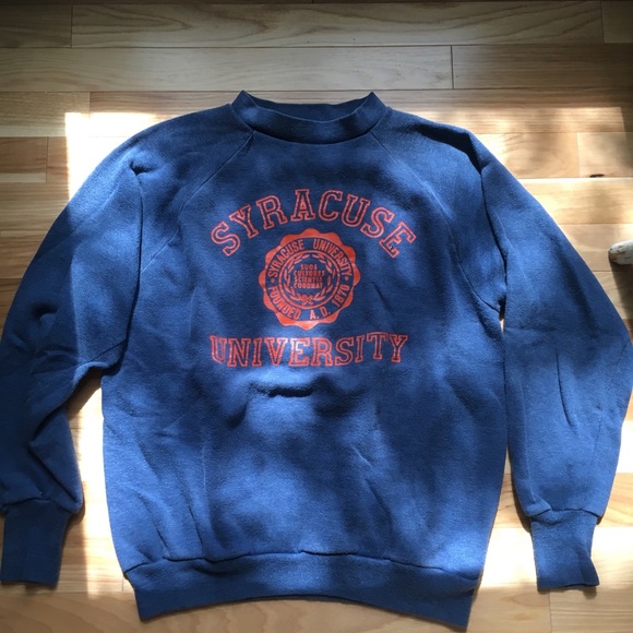 su sweatshirts